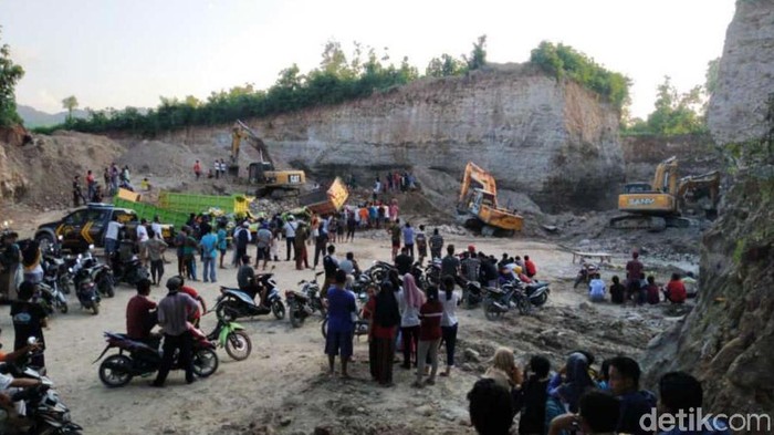 Lokasi tambang galian yang longsor dan tewaskan dua orang di Rembang, Rabu (6/5/2020).