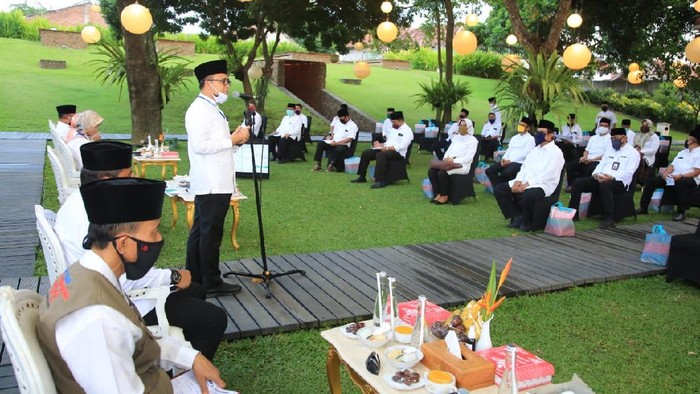 Bupati Anas Ajak OPD Terus Jaga Kekompakan Hadapi COVID-19
