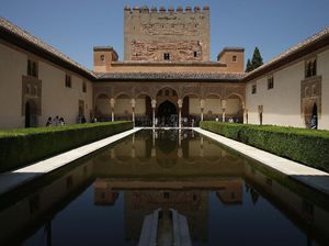Indahnya Istana Alhambra yang Jadi Bukti Kejayaan Islam di Spanyol
