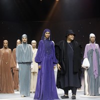 Dan inilah koleksi dari Ivan Gunawan Prive yang merupakan brand baru dari Ivan Gunawan. [Foto: dok. Ivan Gunawan].