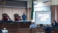 Dalam sidang di Pengadilan Negeri Jakarta Utara siang ini Rabu (6/5/2020), imam Masjid Al-Ikhlas tempat Novel shalat subuh sebelum diserang air keras memberi kesaksian. dok. GAI