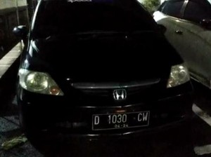 Ini Mobil yang Dipakai Youtuber Ferdian Paleka Bagi-bagi Makanan Sampah