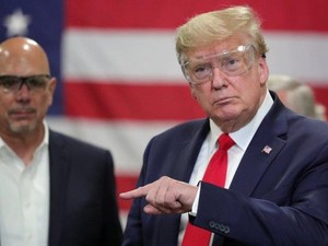 Sehari 20 Ribu Kasus, Trump Akan Bubarkan Gugus Tugas Penanganan Corona