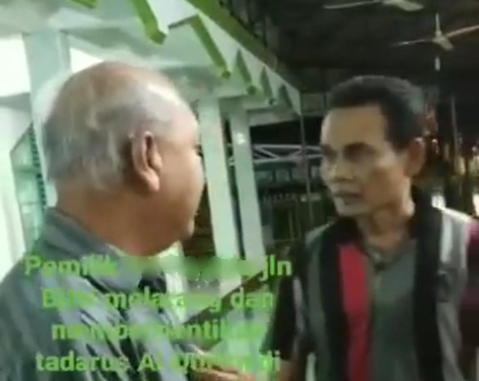 Screenshot video viral perdebatan soal tadarus malam di Medan