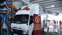 Mobile Lab ini sengaja diturunkan agar bisa langsung mengetahui hasil rapid test yang telah dilakukan saat itu juga. Foto: dok. BIN