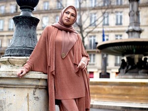 7 Koleksi Premium Baju Muslim Ivan Gunawan yang Dirilis Jelang Lebaran