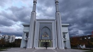 Potret Masjid Istiqlal dari Bosnia