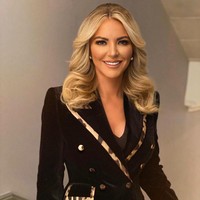 Michelle dan Michael pun membangun MJM Internasional, perusahaan yang membawahi Ultimo pada 1999. Kesuksesan mereka saat itu tak berjalan mulus karena sempat ditipu dan hampir bangkrut. Michelle sampai harus menggadaikan sertifikat rumah dan memakai uang warisan ibu mertua untuk mengatasi masalah keuangan perusahaan. Foto: Instagram @michellemone