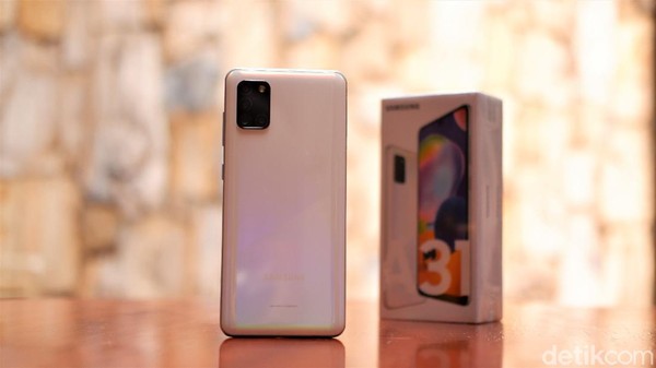 Unboxing Galaxy A31, Ponsel Menawan Harga Rp 4 Jutaan