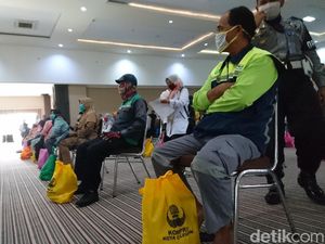 Pemkot Cilegon Mulai Salurkan Bantuan Rp 500 Ribu ke Warga Terdampak Corona