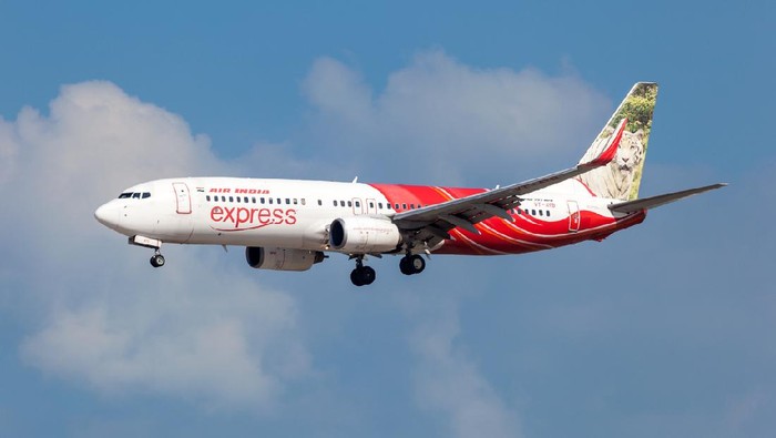 Air India Express Batalkan 85 Penerbangan Gegara Awak Kabin Sakit