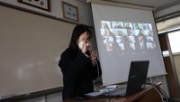 Siswa di Korsel sudah mengambil kelas online sejak April, tetapi para pejabat mengatakan sekolah akan mulai dibuka kembali secara bertahap mulai 13 Mei pekan depan hingga 1 Juni 2020 mendatang.