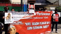 Seperti sidang-sidang sebelumnya, sidang kali ini diwarnai aksi unjuk rasa beberapa aktivis. Diantaranya adalah aktivis Gerakan Aktivis Indonesia. dok. GAI
