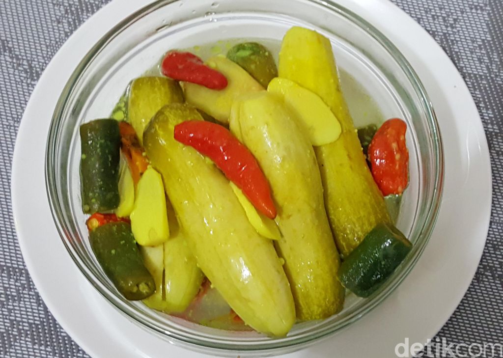 Acar Timun Kuah