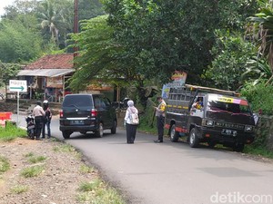 PSBB Ciamis, Sejumlah Kendaraan Dipaksa Putar Balik