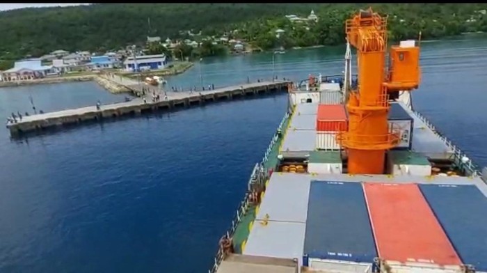 Tol laut