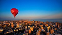 Di ibu kota Azerbaijan, Baku, populasi Muslim kebanyakan adalah Syiah. Sementara Sunni lebih mendominasi wilayah utara Azerbaijan, yang beretnis Lezgian.  Reza/Getty Images.
