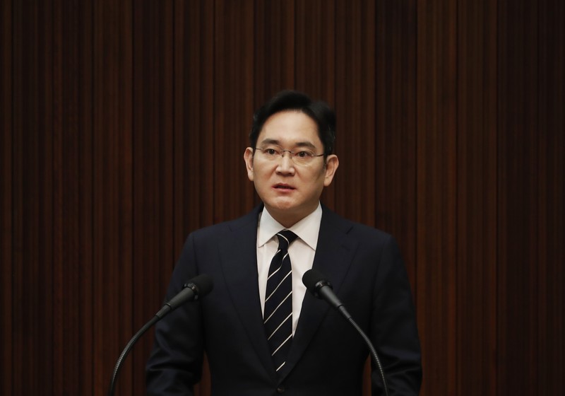 Samsung Electronics Vice Chairman Lee Jae-yong attends a news conference at a company's office building in Seoul, South Korea, Wednesday, May 6, 2020. Lee on Wednesday issued a statement of remorse but offered no clear admission of wrongdoing over his alleged involvement in a 2016 corruption scandal that spurred massive street protests and sent South Korea’s then-president to prison. (Kim Hong-Ji/Pool Photo via AP)