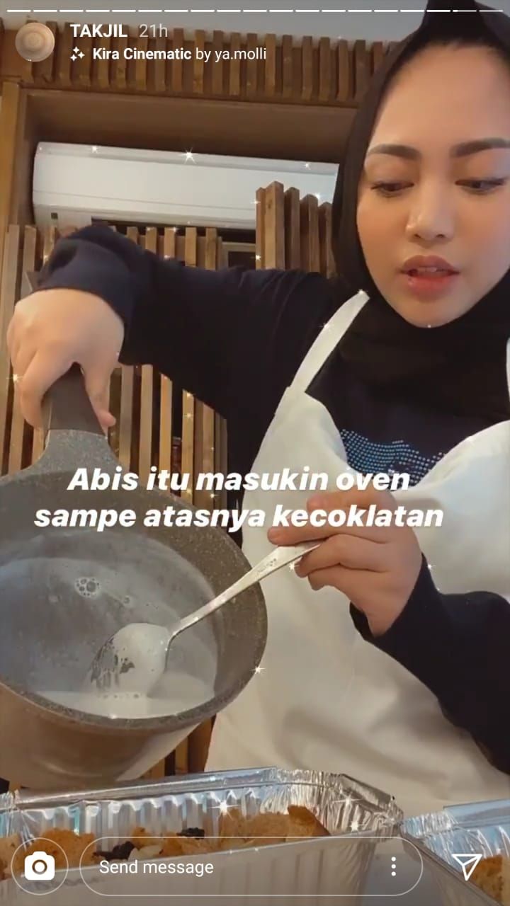 Rachel Vennya bikin takjil