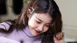 Pesona Ayu IU dalam Foto-foto BTS MV Eight