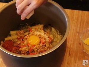 5 Cara Masak Praktis dengan Rice Cooker, Menunya Nggak Cuma Nasi Putih!