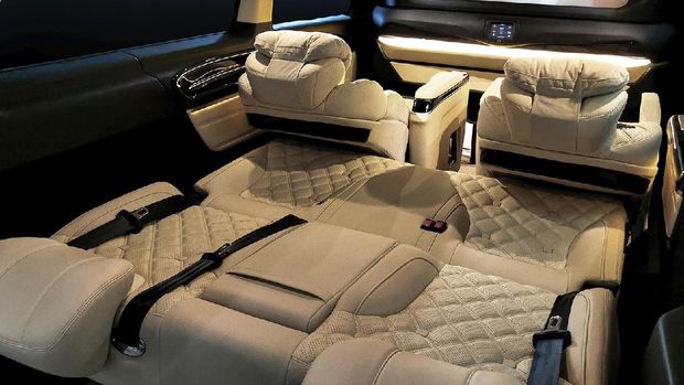 Captain Seat bisa dilipat seperti kasur di Mercedes-Benz Vito RSE