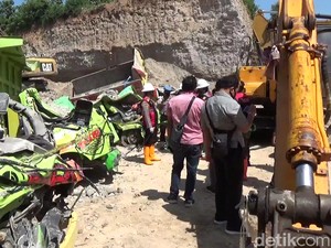 Nyaris 2 Minggu, Penyelamatan 21 Penambang China Masih Dilakukan