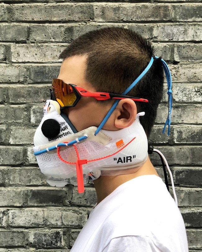 Beberapa sneakers mahal dan langka yang dijadikan masker seperti, Staple Pigeon Staple x Nike SB Black Pigeon, koleksi The Ten’ Virgil Abloh x NIKE, hingga ACRONYM X NIKE Presto.Foto: Instagram @aria.duan