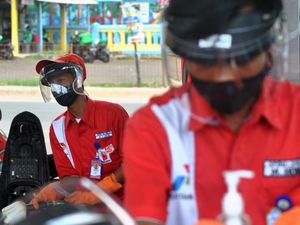 Pabrikan Permak Mesin Diesel Demi D-100