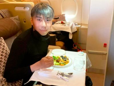 Sebelum Terjerat Kasus Narkoba, Ini Roy Kiyoshi Saat Kulineran