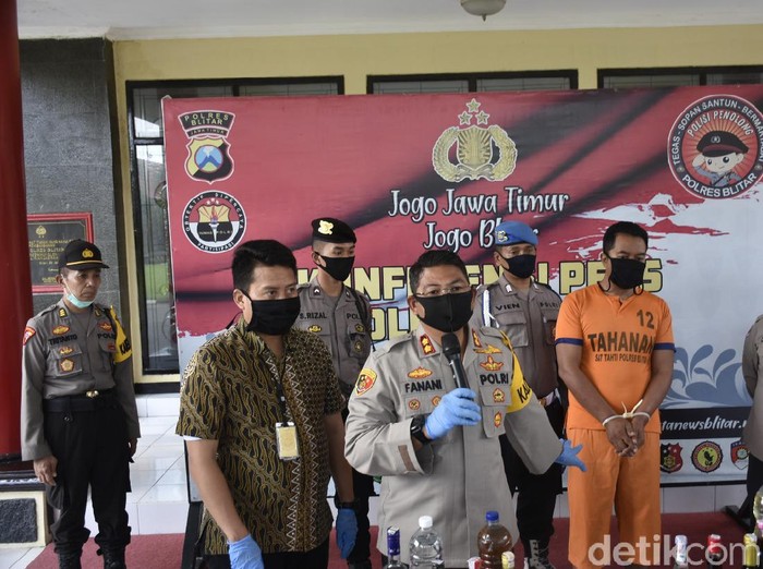 MK, penjual miras yang menyebabkan beberapa orang tewas sudah ditangkap. Polisi juga menangkap 31 pedagang miras lainnya.