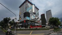 Nantinya gedung ini akan diubah menjadi pusat kerajinan Indonesia untuk pariwisata dan mendukung UMKM lokal.
