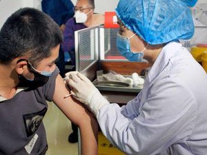 Brasil Mulai Uji Coba Vaksin Corona dari China
