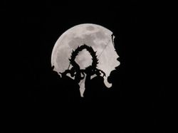 Potret Keindahan Supermoon di Berbagai Penjuru Dunia