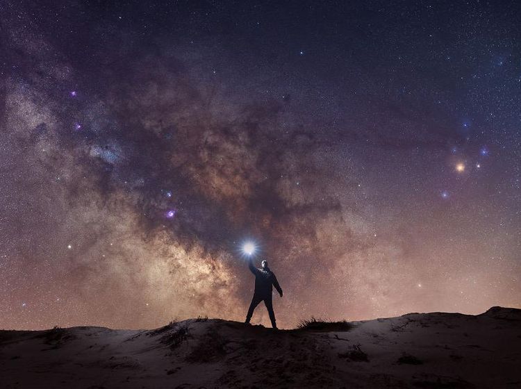 Terpukau Keindahan Rahasia Langit Malam