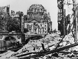 8 Mei 1945, Kapitulasi dan Berakhirnya PD II Adalah Titik Nol Bagi Jerman