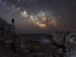 Terpukau Keindahan Rahasia Langit Malam