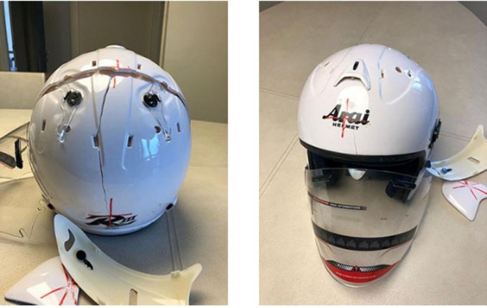 Helm Palsu Pecah Saat Dites