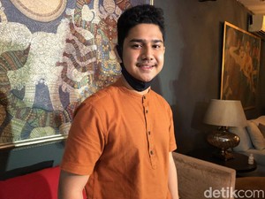 Syakir Daulay Tampil Ceria di Tengah Kasus dengan ProAktif