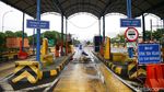 Disinfeksi Corona di Gerbang Tol Cengkareng