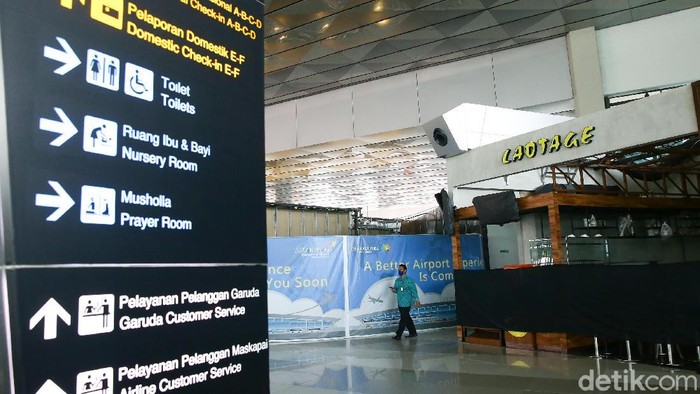 Sejumlah fasilitas di Bandara Seotta seperti ritel dan restoran masih belum dibuka. Berikut foto-foto terkininya.
