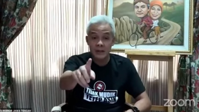 Tangkapan layar Gubernur Ganjar Pranowo saat meminta Sekda Blora bila tak mau bantu warganya di perantauan