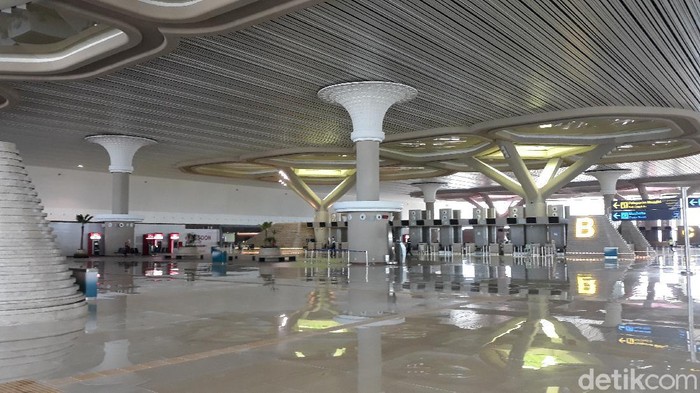 Bandara International Airport (YIA) di Kulon Progo telah membuka layanan penerbangan sejak Kamis (7/5). Namun penerbangan baru ada hari ini, dengan dua penerbangan.