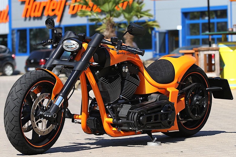 Modifikasi Harley-Davidson Rasa Lamborghini