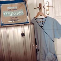 Dalam unggahan Instagram-nya beberapa waktu lalu, Harriet kerap membagikan kesibukan barunya yang jauh dari kerlap kerlip dunia modeling. Kini Harriet bekerja di sebuah panti yang merawat orang-orang tua.Foto: Instagram @harriettrosee1