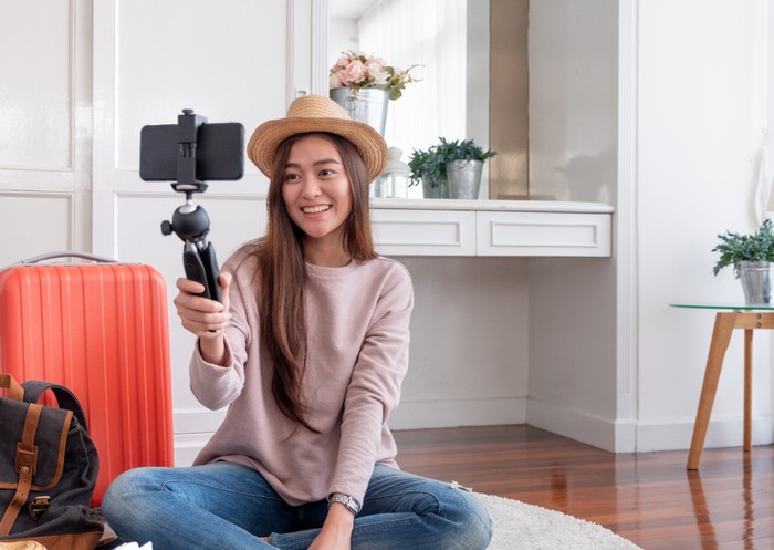 Vlogging