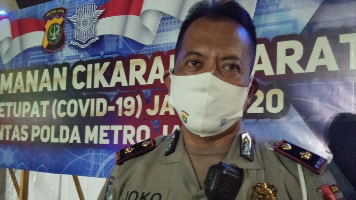Pamendal pospam penyekatan Cikarang Barat Kompol Joko Sutriono