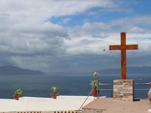 Berziarah ke Monte Maria di Manila