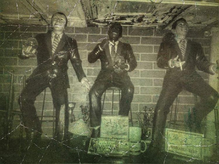 Mistis! 10 Restoran Ini Disebut Paling Berhantu di Dunia