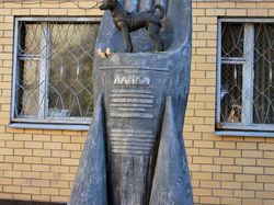 Patung-patung Ini Penghormatan untuk Hewan Percobaan Sains